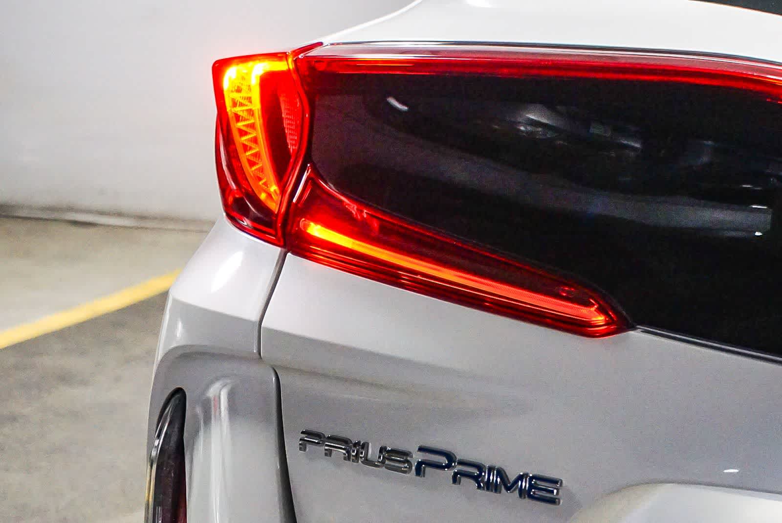 Thumbnail: 2019 Toyota Prius Prime - 13