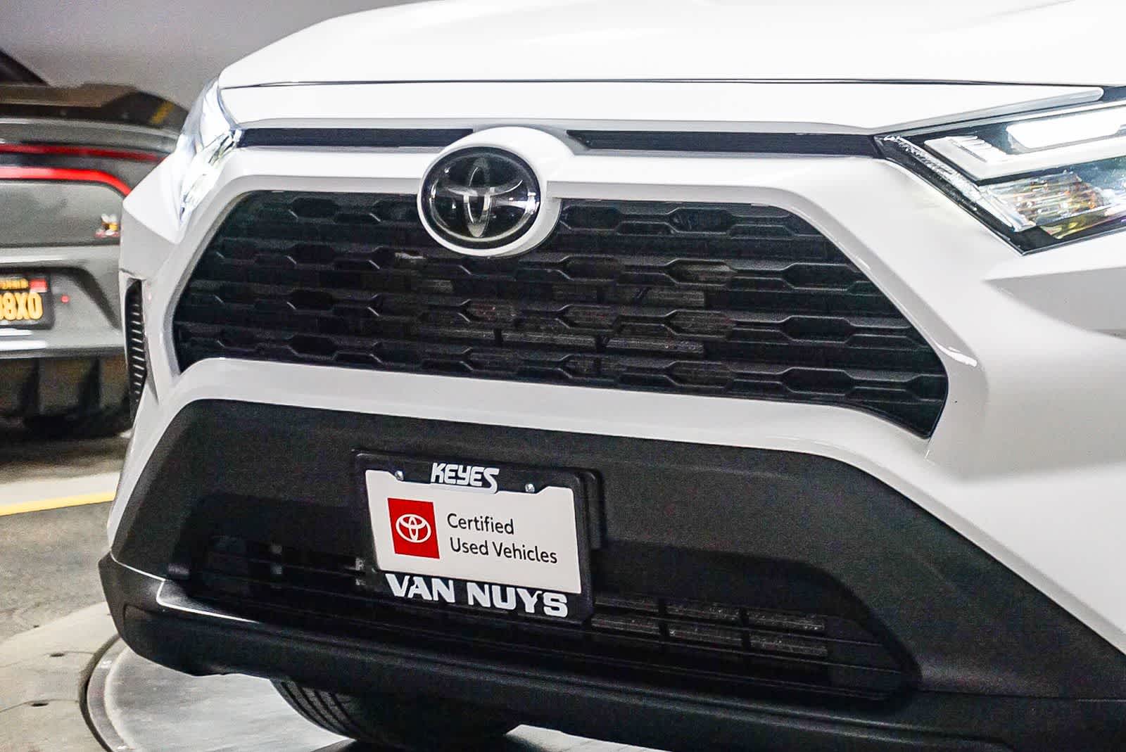 Thumbnail: 2025 Toyota RAV4 - 6