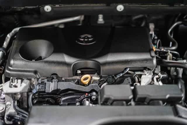 Thumbnail: 2020 Toyota RAV4 - 29