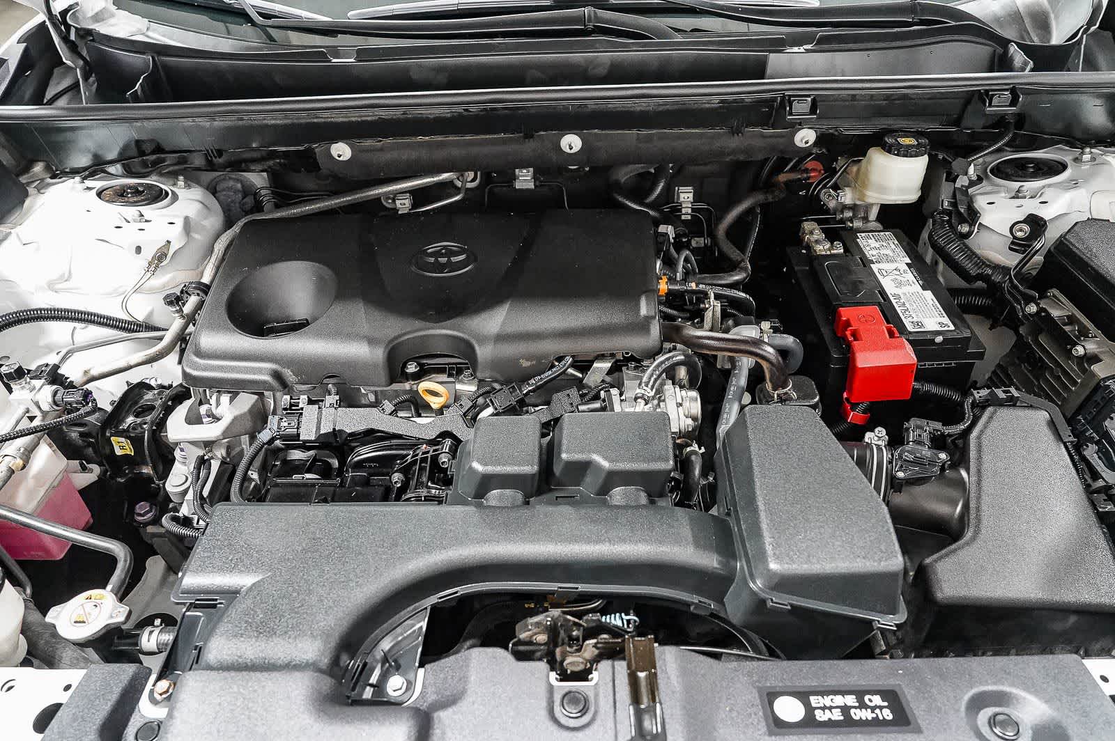 Thumbnail: 2022 Toyota RAV4 - 28