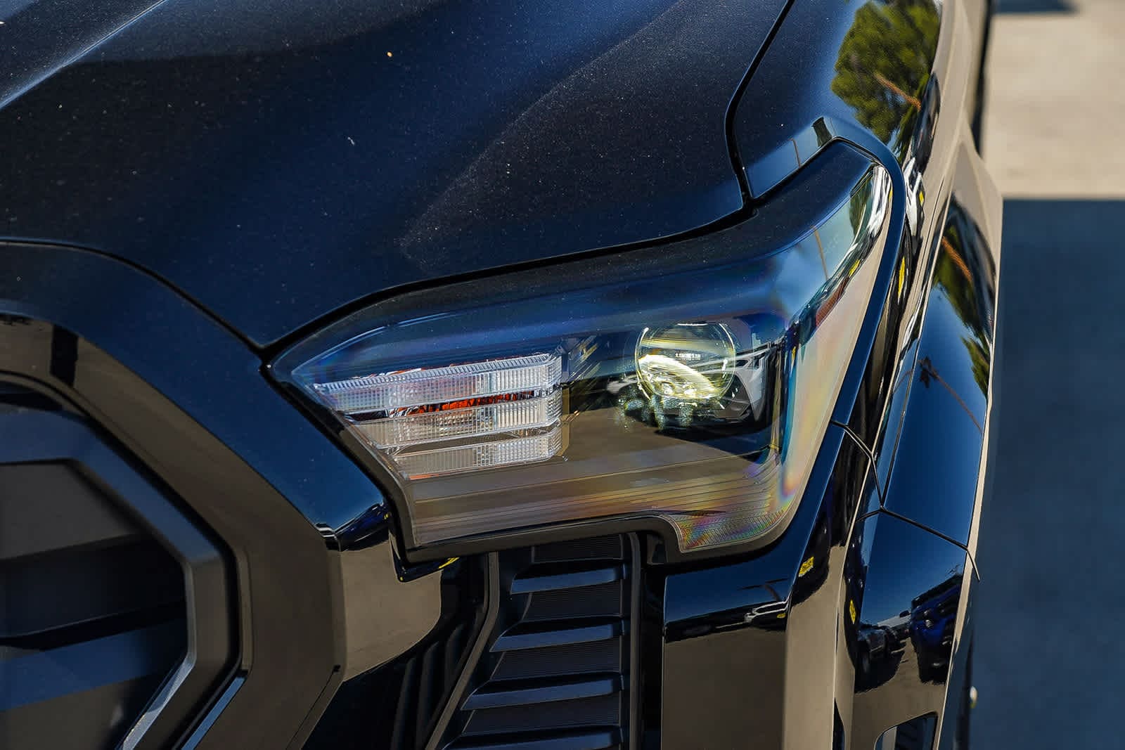 Thumbnail: 2025 Toyota Tacoma - 8