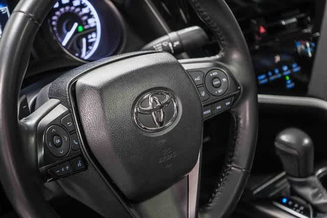 Thumbnail: 2023 Toyota Camry - 21