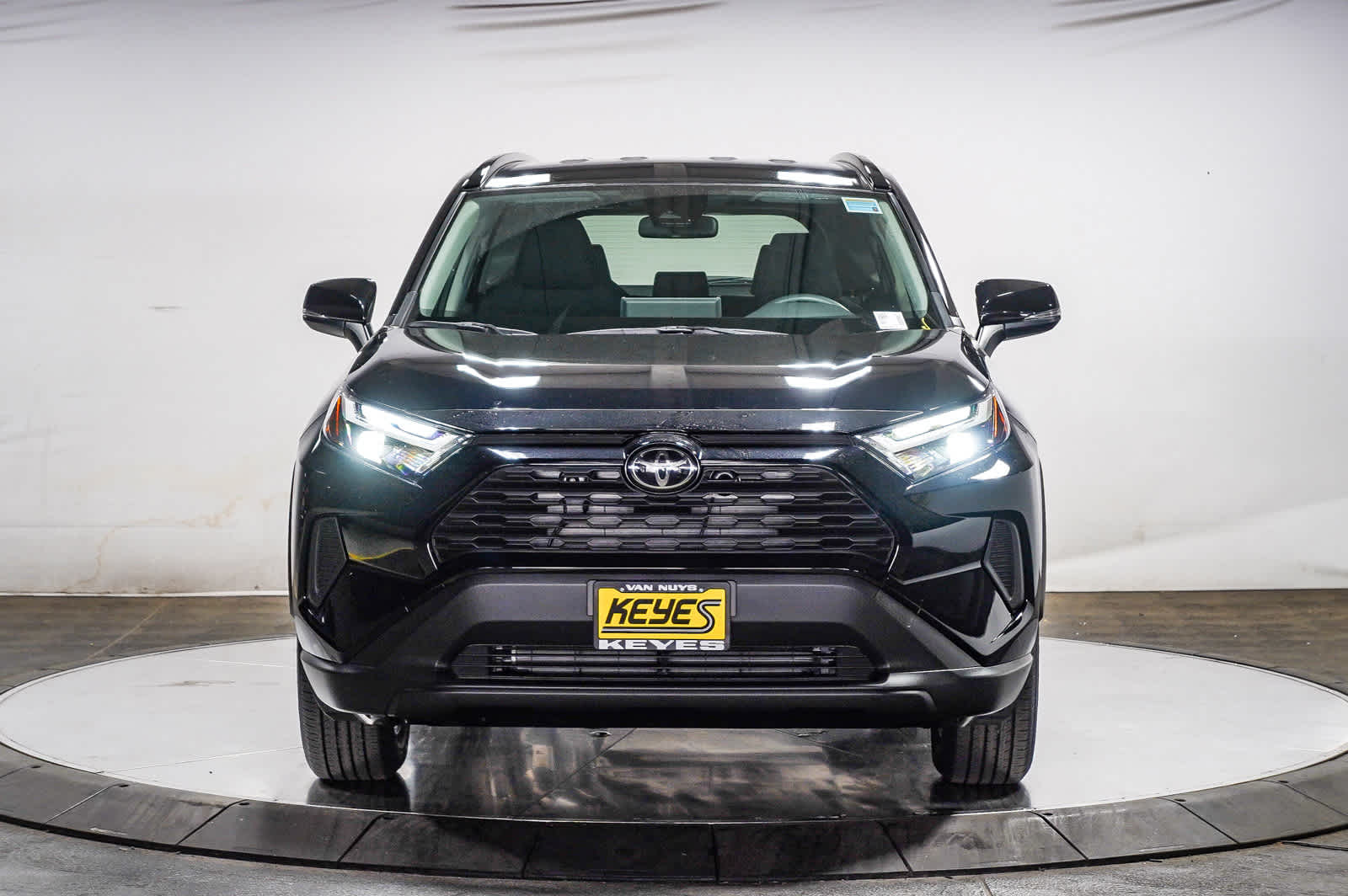 Thumbnail: 2025 Toyota RAV4 - 2