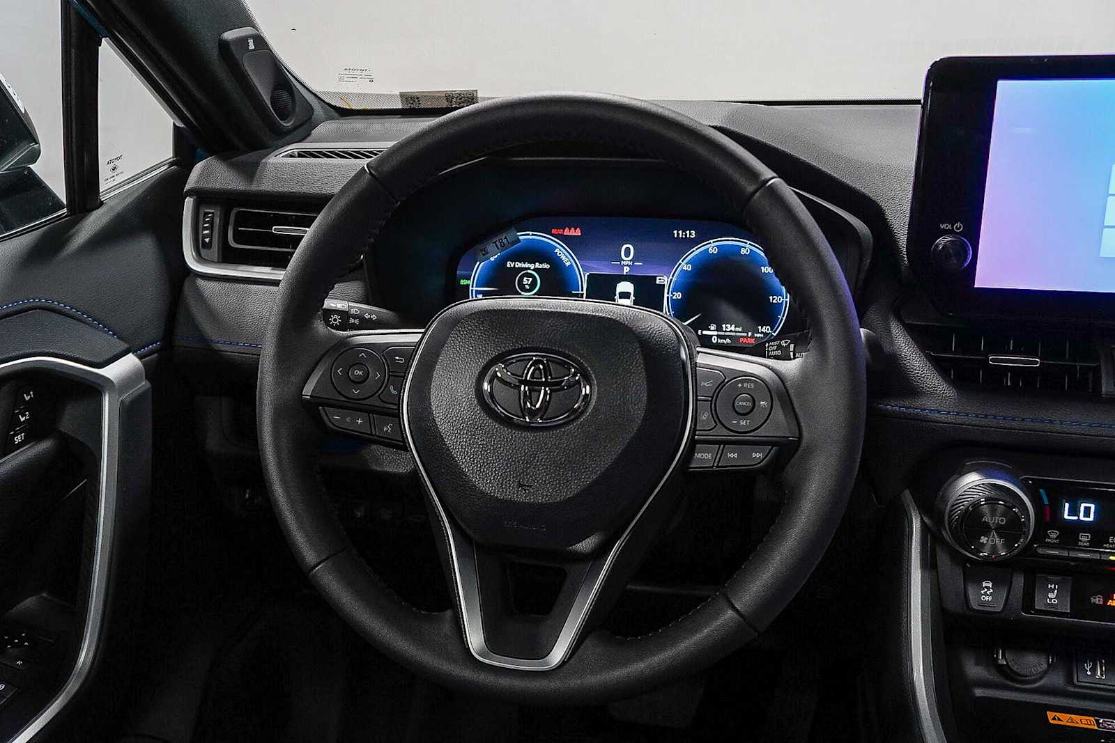 Thumbnail: 2025 Toyota RAV4 - 16