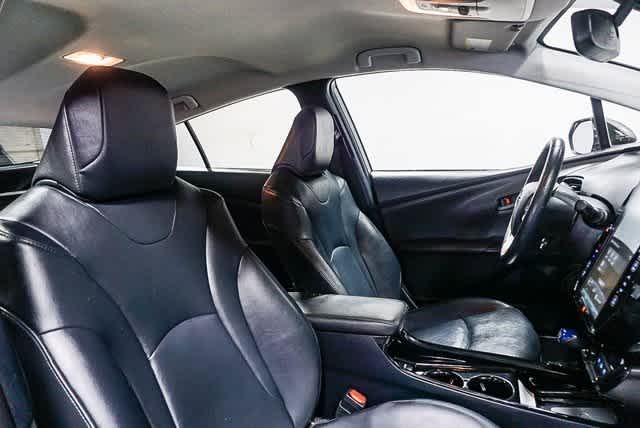 Thumbnail: 2018 Toyota Prius Prime - 18