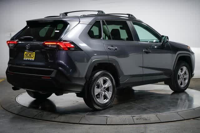 Thumbnail: 2022 Toyota RAV4 - 5
