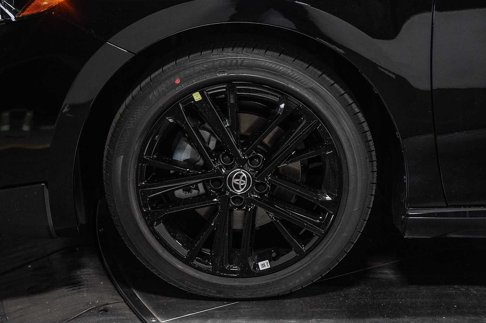 Thumbnail: 2026 Toyota Camry - 9