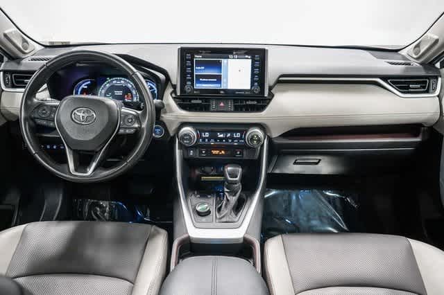 Thumbnail: 2021 Toyota RAV4 - 12