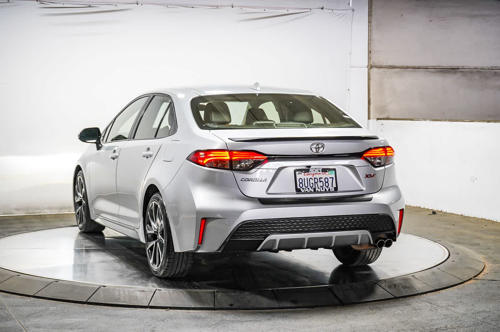 Thumbnail: 2021 Toyota Corolla - 4