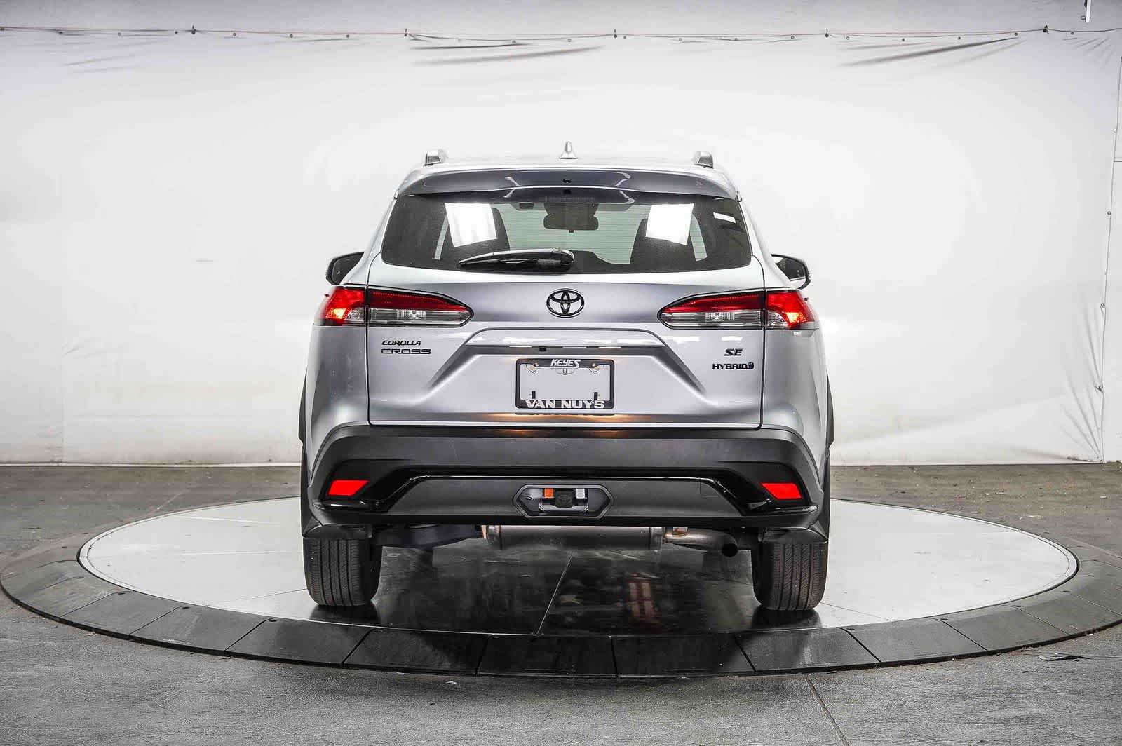 Thumbnail: 2024 Toyota Corolla Cross - 3