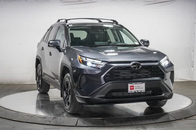 Thumbnail: 2023 Toyota RAV4 - 6