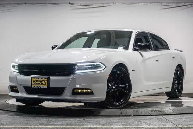 Thumbnail: 2017 Dodge Charger - 1