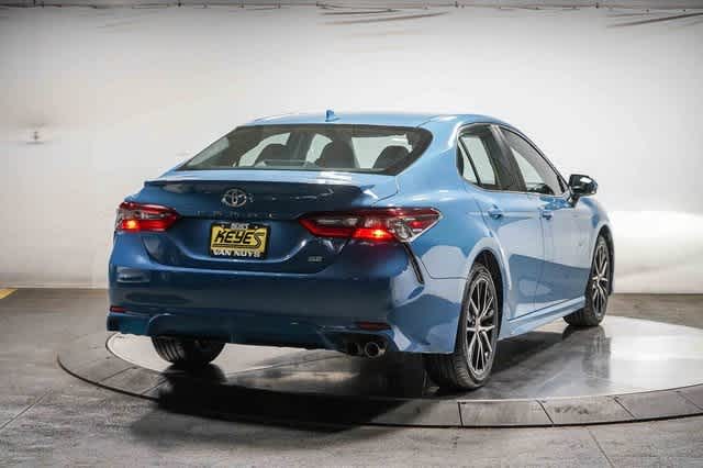 Thumbnail: 2023 Toyota Camry - 5