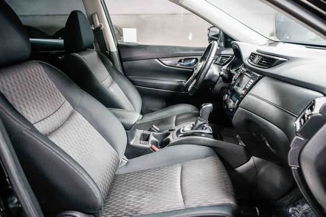 Thumbnail: 2019 Nissan Rogue - 15