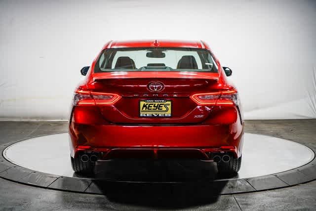 Thumbnail: 2019 Toyota Camry - 4