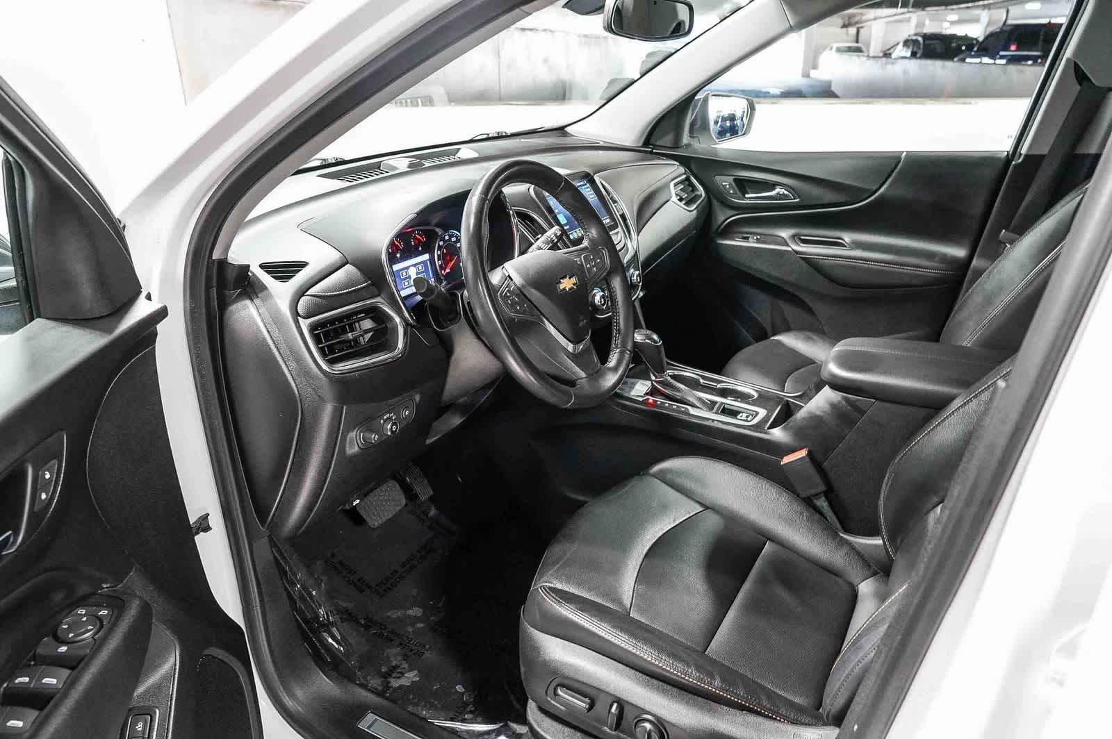 Thumbnail: 2019 Chevrolet Equinox - 17