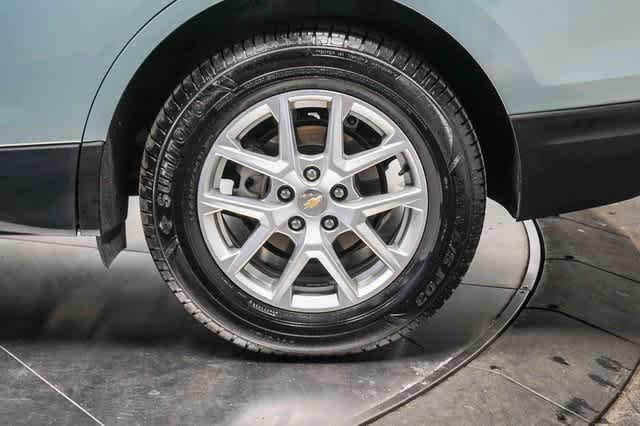 Thumbnail: 2022 Chevrolet Equinox - 10