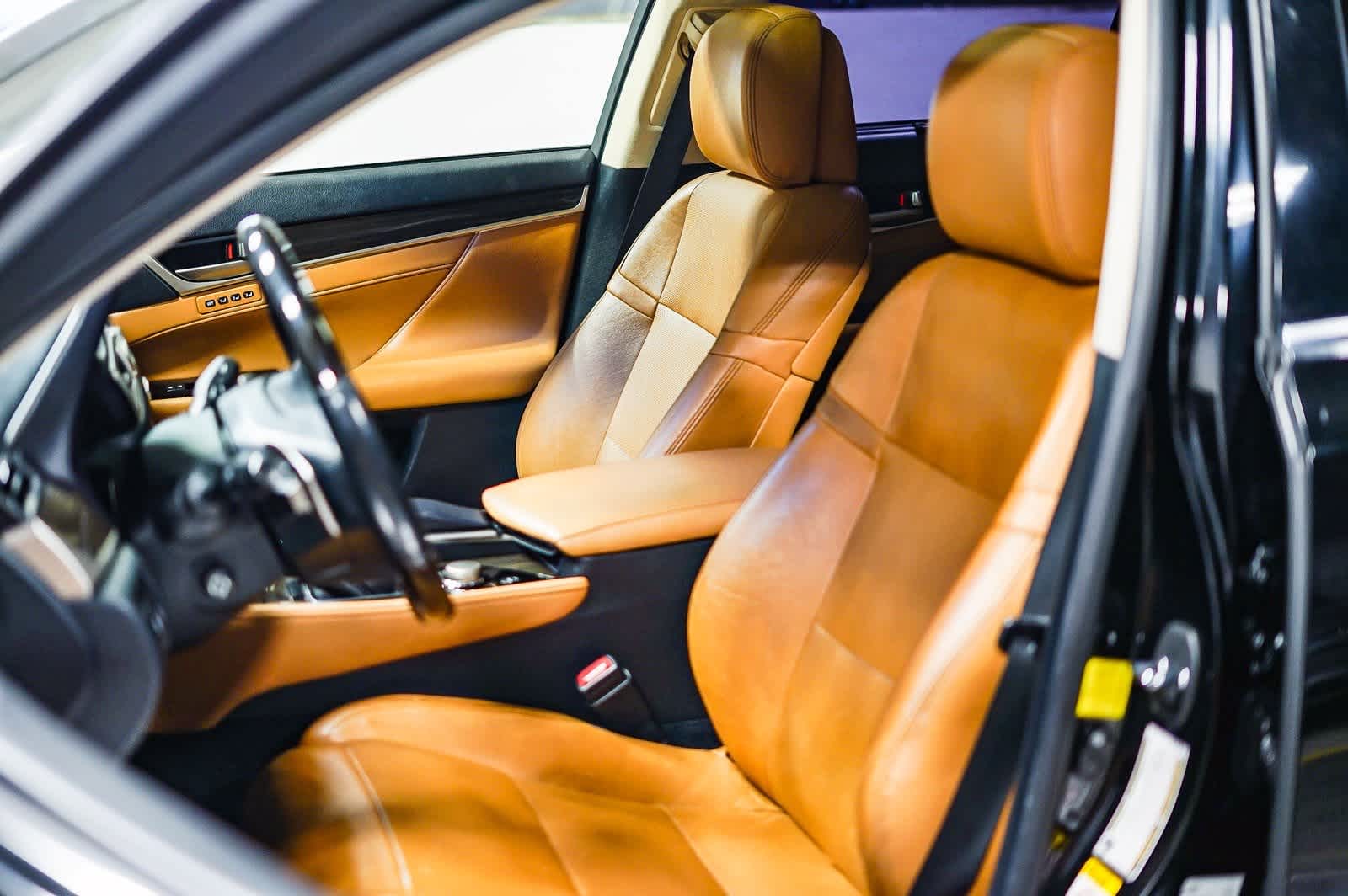 Thumbnail: 2013 Lexus GS - 18