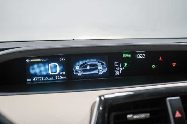 Thumbnail: 2016 Toyota Prius - 25