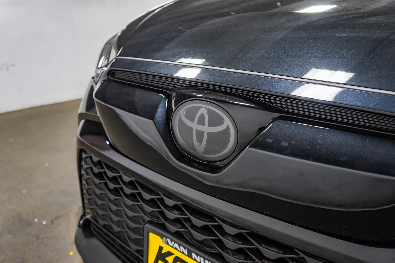 Thumbnail: 2025 Toyota Corolla Cross - 9