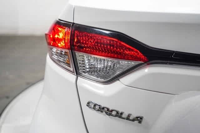 Thumbnail: 2023 Toyota Corolla - 12