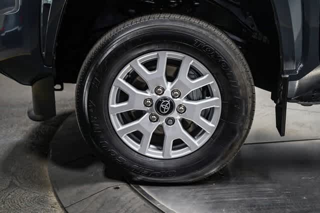 Thumbnail: 2024 Toyota Tacoma - 9