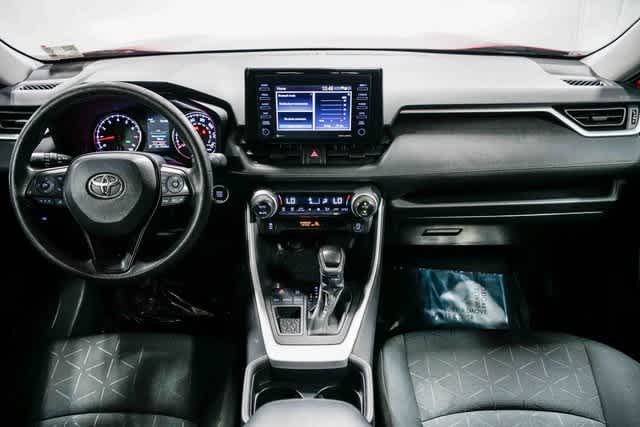 Thumbnail: 2021 Toyota RAV4 - 11