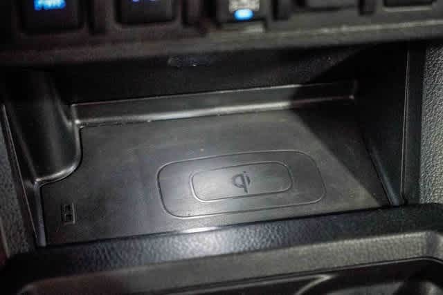 Thumbnail: 2020 Toyota Tacoma - 21