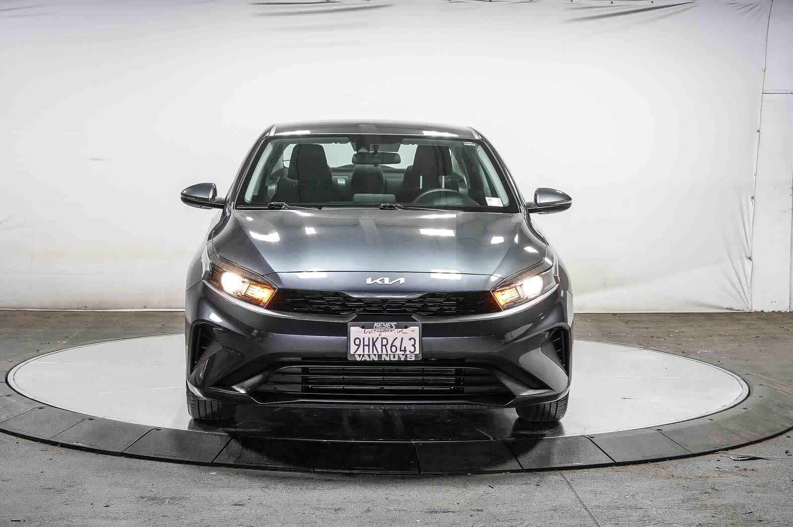 Thumbnail: 2023 Kia Forte - 6