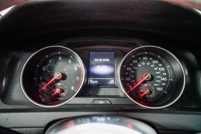 Thumbnail: 2016 Volkswagen Golf - 23