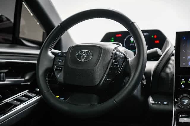 2024 Toyota bZ4X Limited 16