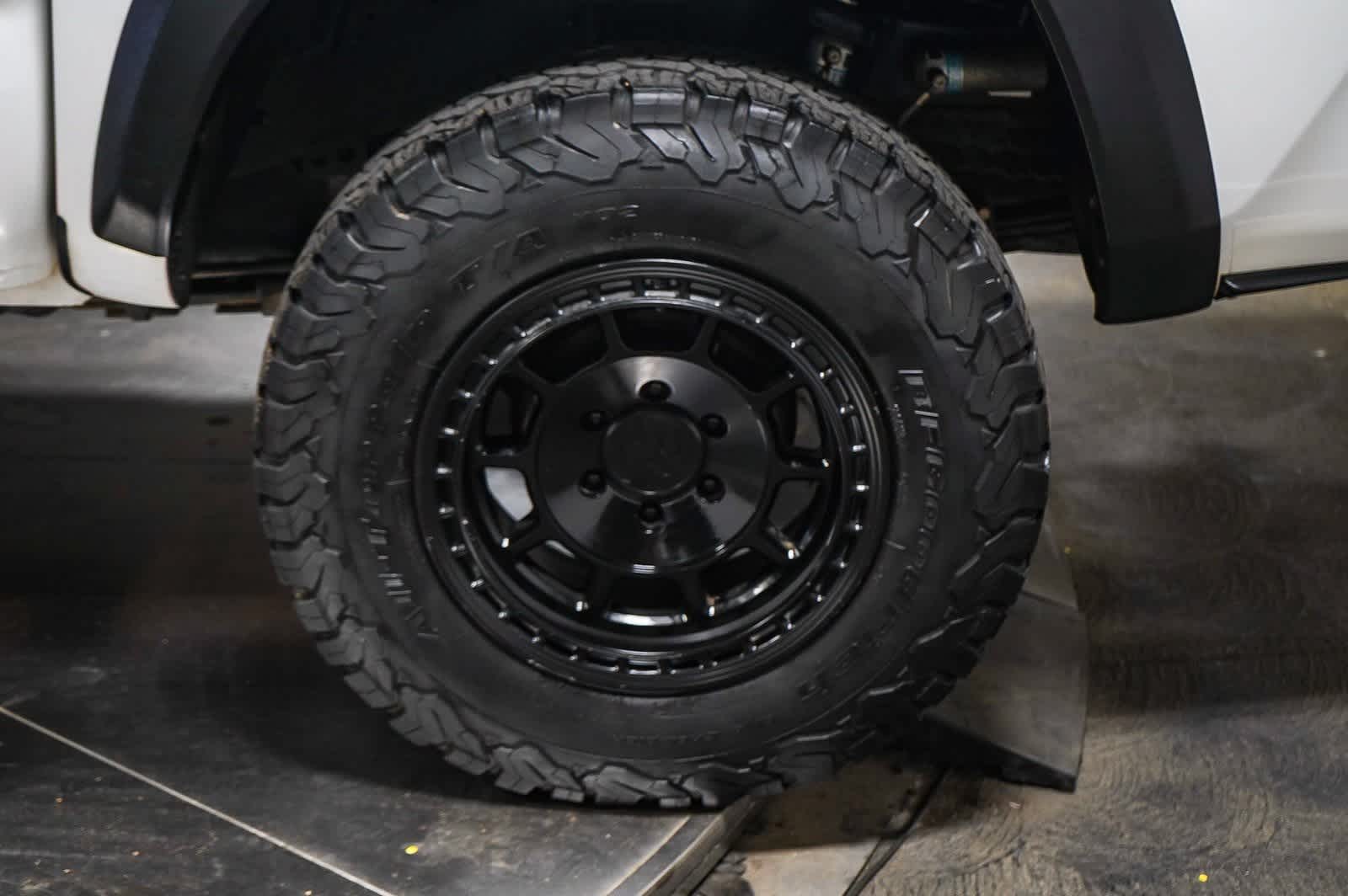 Thumbnail: 2020 Toyota Tacoma - 4