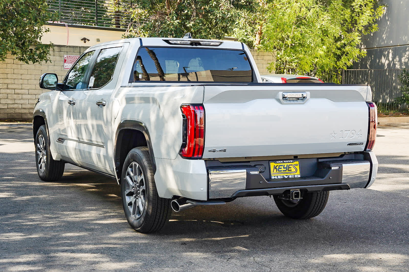 Thumbnail: 2026 Toyota Tundra - 6