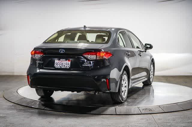 Thumbnail: 2023 Toyota Corolla - 4