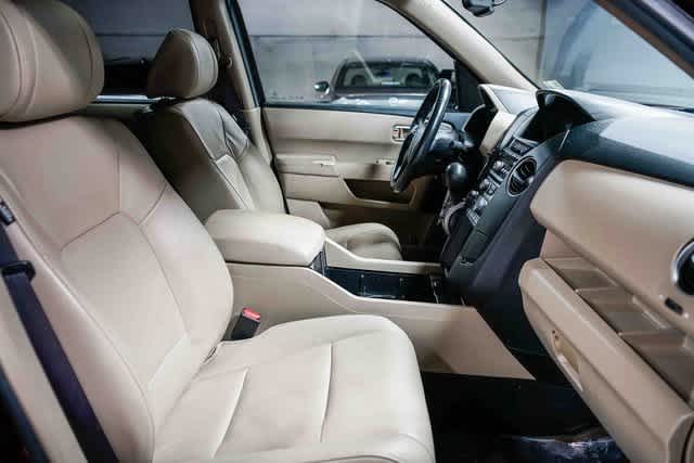 Thumbnail: 2013 Honda Pilot - 16