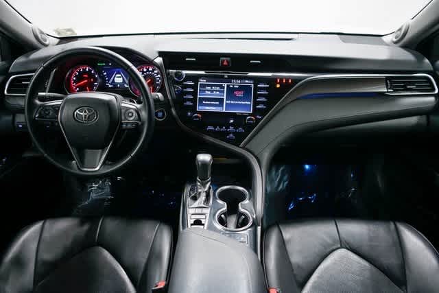 2018 Toyota Camry XSE 11