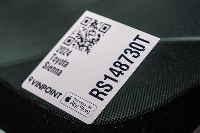 Thumbnail: 2024 Toyota Sienna - 31