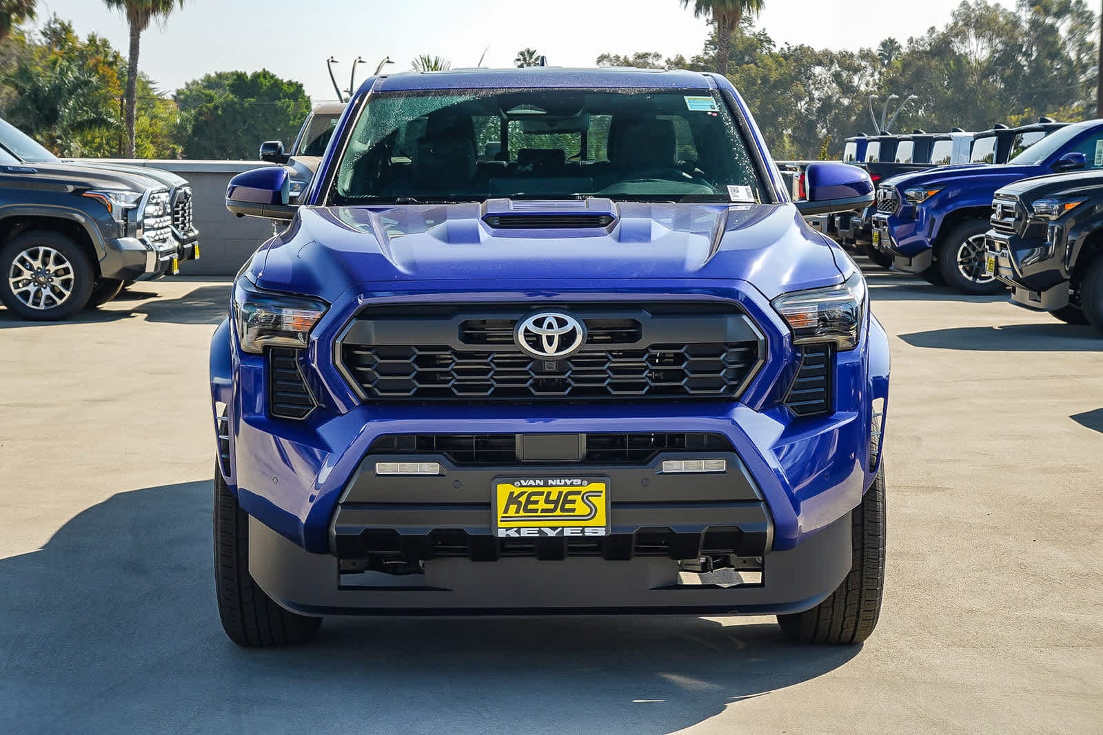 Thumbnail: 2025 Toyota Tacoma - 2