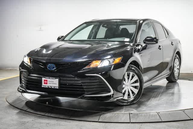 2022 Toyota Camry LE -
                Van Nuys, CA