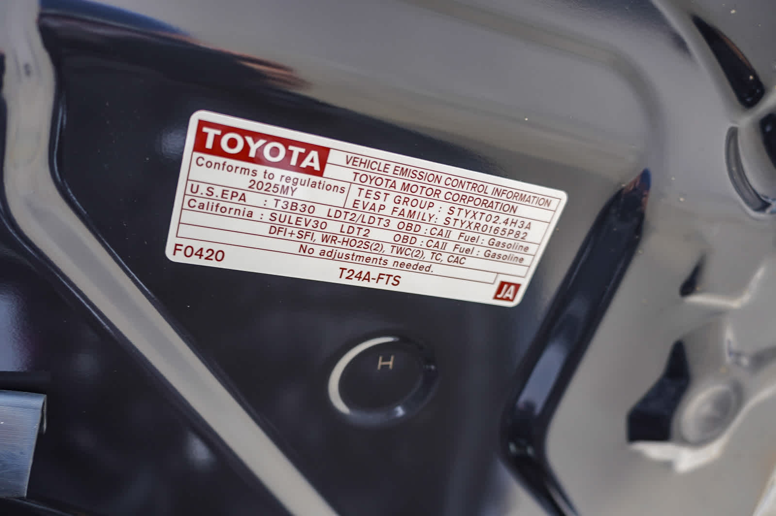 2025 Toyota Tacoma SR5 26