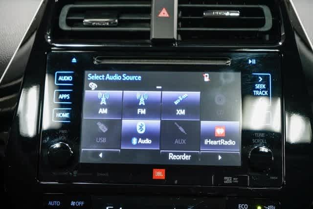 2017 Toyota Prius Four 14