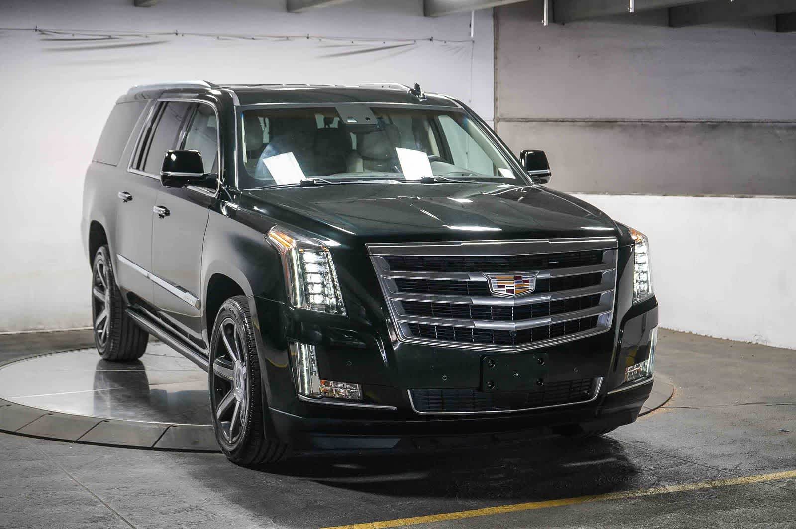Thumbnail: 2016 Cadillac Escalade - 2