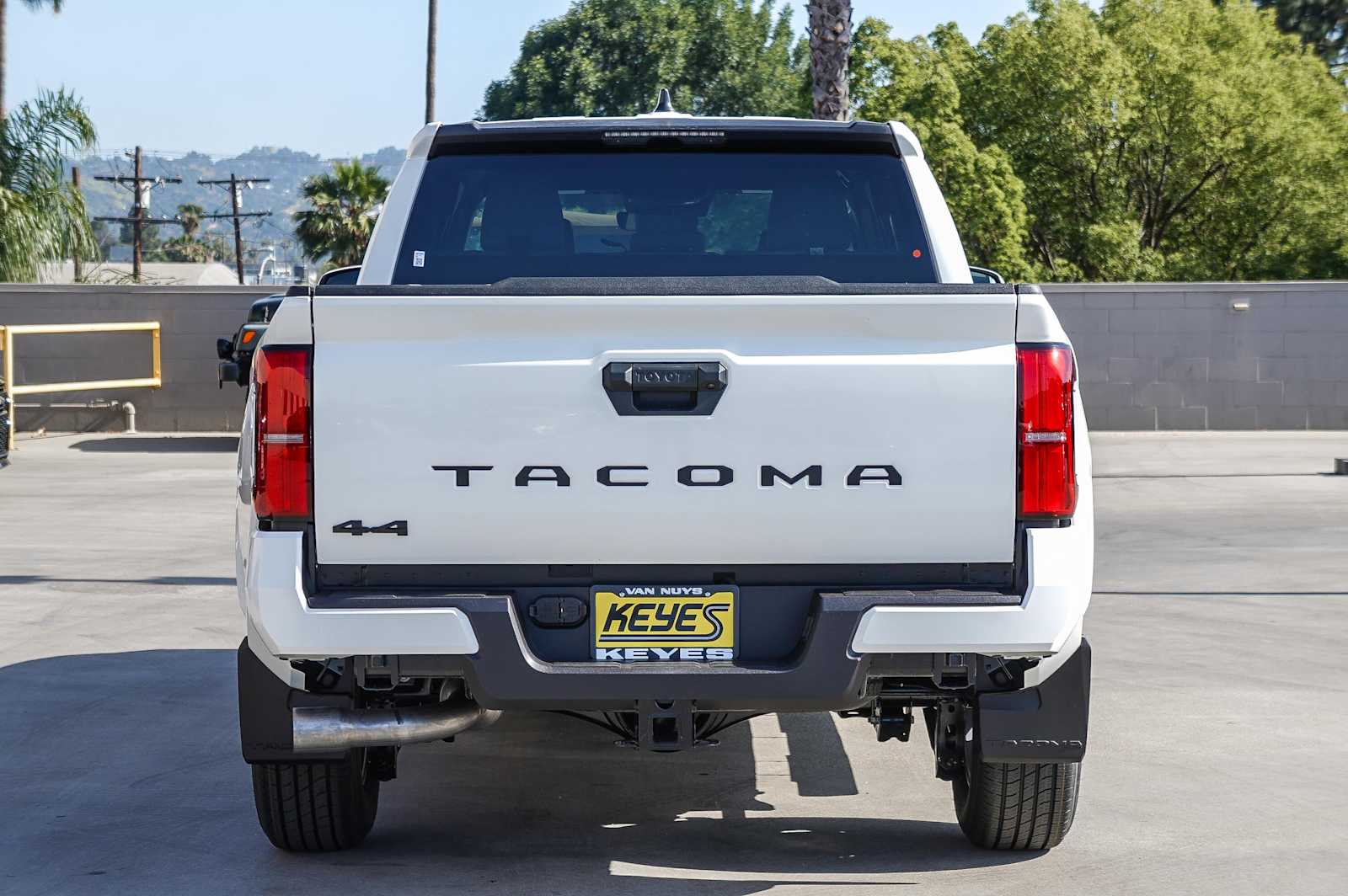 2025 Toyota Tacoma SR5 5