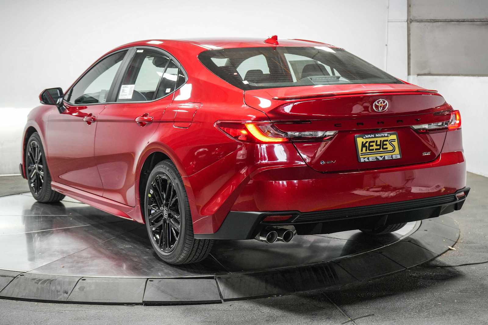 Thumbnail: 2025 Toyota Camry - 2