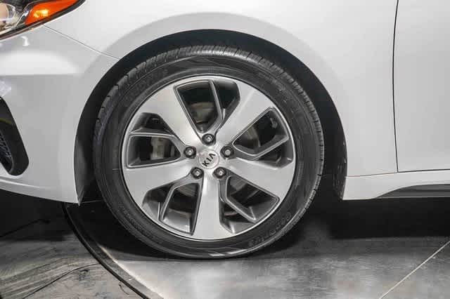 Thumbnail: 2019 Kia Optima - 6
