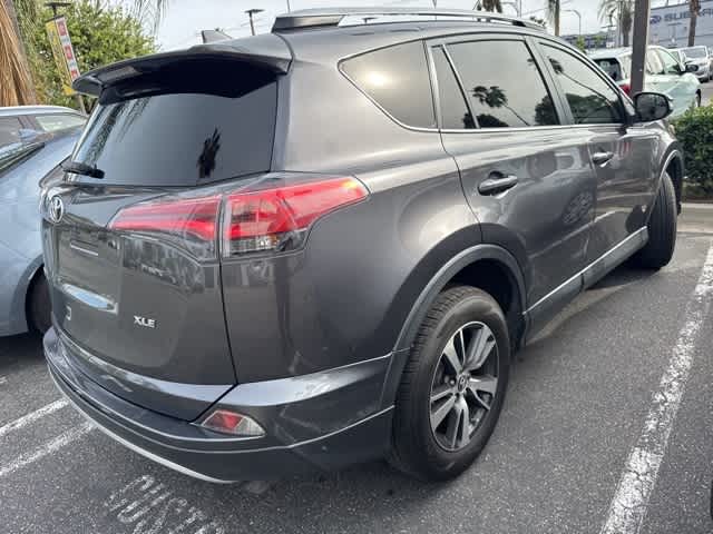 Thumbnail: 2017 Toyota RAV4 - 10