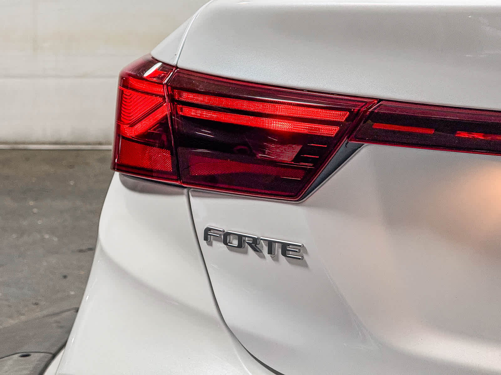 Thumbnail: 2024 Kia Forte - 11