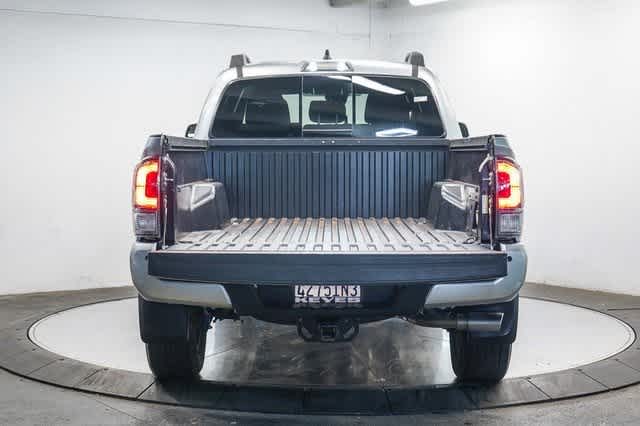 Thumbnail: 2022 Toyota Tacoma - 9