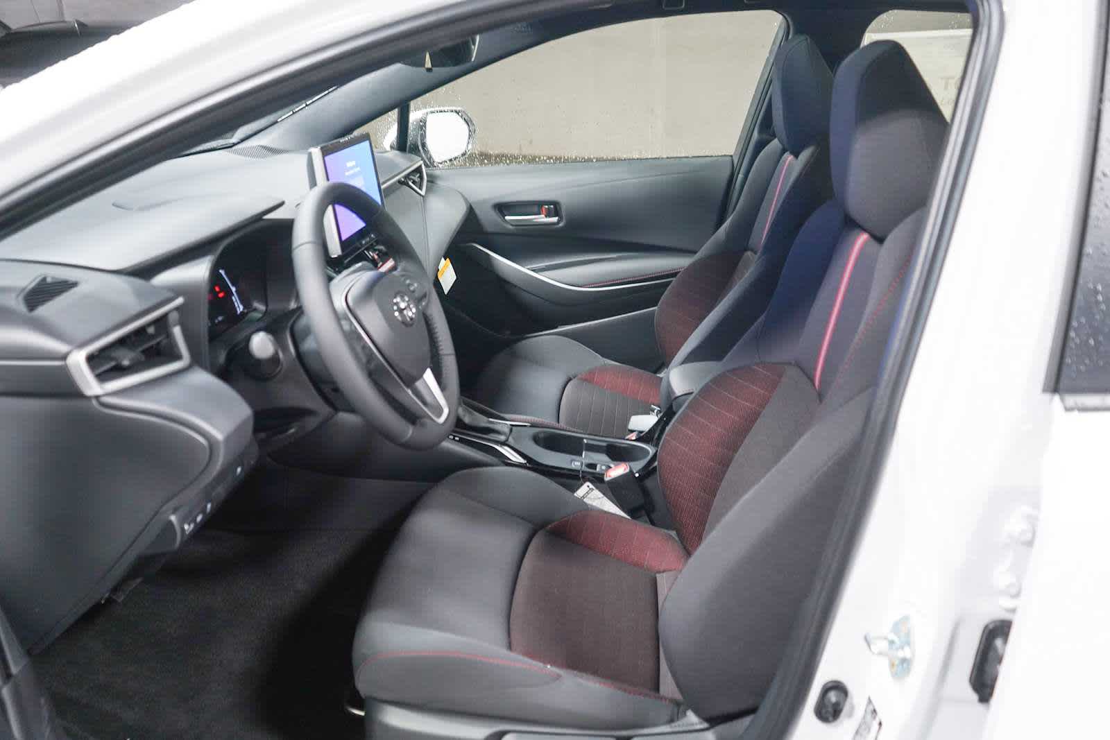 Thumbnail: 2025 Toyota Corolla - 18