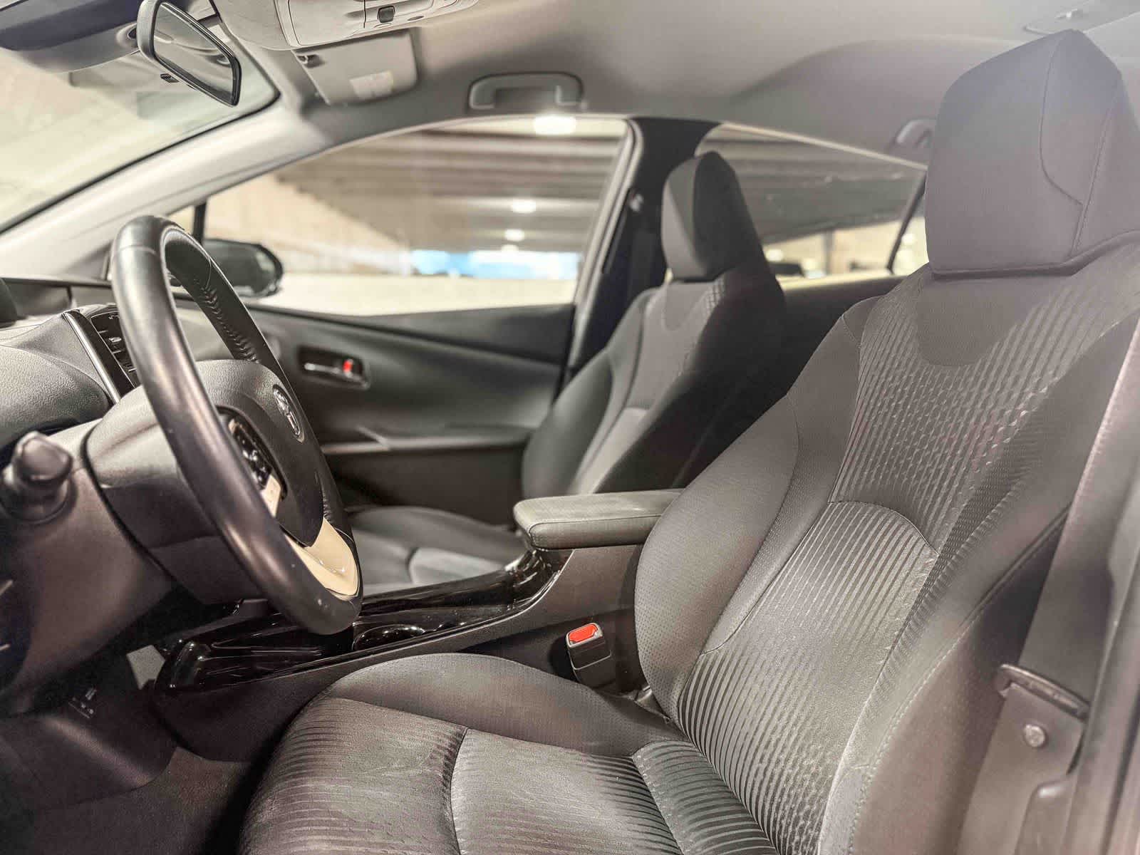 Thumbnail: 2019 Toyota Prius Prime - 17